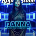 Danna Paola Instagram - #RSEE023 | La cantante y actriz mexicana está en el proceso de abrazar la oscuridad, sanar heridas del pasado, transformarse y convertir lo sombrío en luminoso. Danna es una figura de talla mundial. Es cantante, compositora y actriz, y tiene más de dos décadas de carrera. La multifacética estrella ha incursionado en cine, teatro y televisión; además, ha ofrecido presentaciones inolvidables en algunos de los escenarios más importantes. Sus canciones son coreadas por multitudes y sus actuaciones han traspasado fronteras. Sin embargo, es un caso atípico de éxito. Comenzó a actuar a los cuatro años, y de alguna manera nunca se detuvo, pues a lo largo de su vida se ha sentido obligada a estar en un personaje en todo momento: el de la niña buena, la que siempre pone una buena cara, la que se queda callada, la que pase lo que pase siempre tiene que mostrarse alegre y sonreír. “Fue muy agotador”, dice a #ROLLINGSTONE. “Para mí ha sido un viaje súper llenador, muy catártico y muy interesante… Es la primera vez que soy 100% honesta”, admite. Su metamorfósis toma forma en su próximo álbum de estudio, en su manera de mostrarse al mundo y en su estilo, que muestra, por ejemplo, siendo embajadora global de MAC Cosmetics. “Creo que el maquillaje también es una expresión de mi arte, desde que soy muy chiquita”, dice #Danna. 🔗 Sigue la historia de portada en el link de la bio. Historia: @pablomonroy___ Director Creativo de fotografía: @rodolfo.olf Fotografía: @ag0nzphoto Producción Ejecutiva: @xalejandro.ortiz Producción general: @008anadmoda800 Styling: @franciscojrondon Director/DP: @_imsquid Make up: @MACCosmetics @MACCosmetics_mex Maquillaje: @emmimua Pelo: @walliecruz Manicurista: @veedidem Asis. de Producción: @cleo.izola Asis. de Fotografía: @micheyxama Asis. de styling: @isabellapadronp Asis. de styling: @mariellyhoyer Asis. de video: @shesdaniela Locación: @amperstudios_ . . . #RollingStoneEnEspañol #RollingStone #MACDannaPaola #MACEspaña #MACColombia #DannaPaola