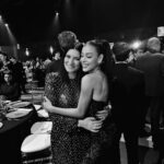 Danna Paola Instagram - Que hermoso celebrarte, gracias por tu alma tu música y tu corazón, Eres LUZ! 🤍 @laurapausini #personoftheyear @latingrammys ✨