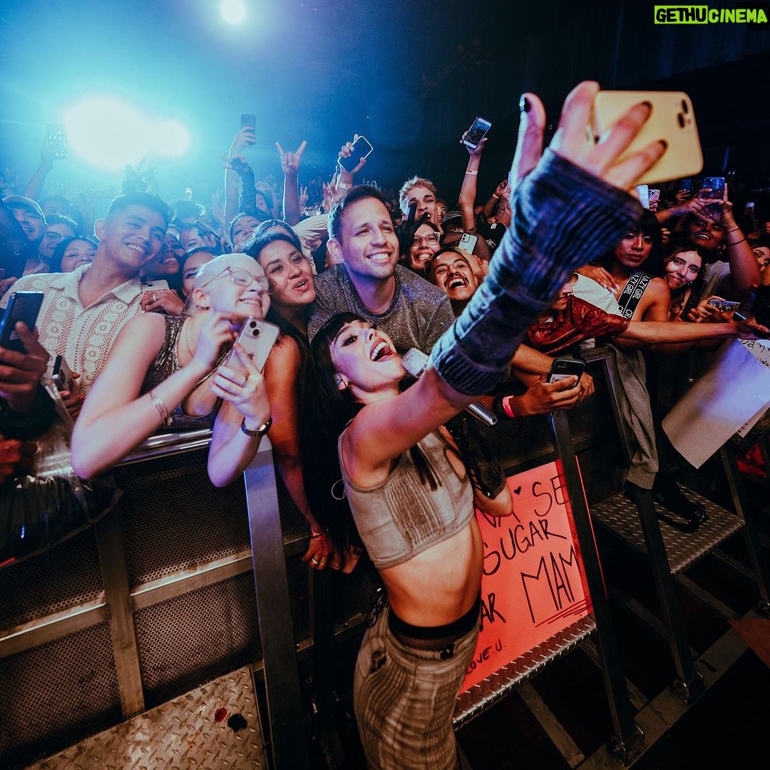 Danna Paola Instagram - NY🗽🖤 ufffffffff que sueño