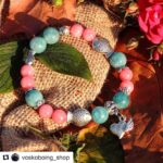 Dariya Voskoboeva Instagram - #Repost @voskoboing_shop with @get_repost ・・・ 💎. . ☝🏼 Браслет из натуральных камней: Коралл, Аквамарин. . 🔮 Браслет собран мной @voskoboeva_daria вручную и поставлена магическая программа: ✔️Открытие дорог, ✔️Исполнение желаний, ✔️Успех в любых начинаниях, ✔️Притяжение своего человека из вселенной, ✔️Взаимопонимание с близкими. . 💰Цена 4600р. 📮Заказ в вацап по телефону в шапке профиля или Директ! . 📦 Доставка почтой по всему миру. Питер может забрать браслет лично. . #дариявоскобоева #натуральныекамни #защита #деньги #дневникэкстрасенса #браслеты #новаяколлекция #превосходство #власть #защита#дариявоскобоева