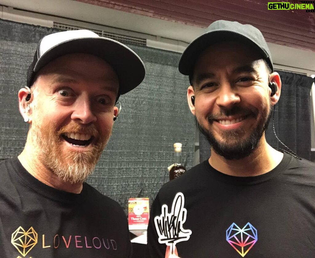 Dave Farrell Instagram - Something’s about to happen! #LoveLoud #posttraumatic