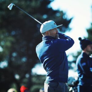Dave Farrell Instagram - A massive thank to the @dunhilllinks and to everyone who came out and said hi during the tournament this week! Already counting down the days until next year!