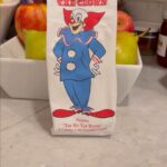 David Arquette Instagram – Bozo the Clown ™️ has a NEW delicious #coffee with @breakfastatdominiques Please check it out! Pretty please with Carmel corn coffee on top. A portion of sales benefit @healthyhumorinc and the incredible #rednosedocs