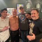 David Arquette Instagram - Got to see the legend @chrisjerichofozzy and @fozzyrock in #baltimore with @jerbear55 missed the show because of @monstermaniacon but still caught the #merch @pjfarley @thedrummerbrooks great meeting everyone