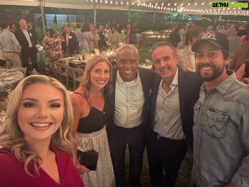 David Arquette Instagram - I had a wonderful night celebrating the brilliant work @uprisenashville does in our community by teaching and mentoring people into stable careers with dignity and heart. Thank you @marius.payton Susan Payton @johnbcrist and @lyfeoflyd for a wonderful night at @lovelesscafe