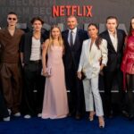 David Beckham Instagram - Such a special night with family, friends and fans for the premiere of #BECKHAM, my new documentary series on @netflix 🎥 I’m so excited for you all to see it, streaming tomorrow! 🍿