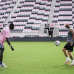 David Beckham Instagram - No… he’s not a new signing 😂 Great fun working with you @khaby00 ⚽️ Welcome to La Familia 🩷🖤 @intermiamicf