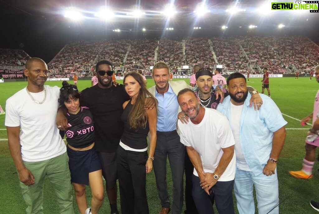 David Beckham Instagram - Another great night 🩷 Thank you to La Familia & all of our friends for showing up 🔥 @victoriabeckham @diddy @djkhaled @davidgrutman @isabelagrutman camila_cabello @karliekloss @officialgiggs @rauwalejandro @khaby00 🔥 @intermiamicf