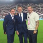 David Beckham Instagram - The perfect night 🩷🖤 Thank you to all my family & friend’s for supporting like you always do 🩷🖤