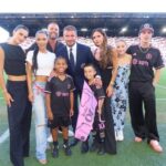 David Beckham Instagram - The perfect night 🩷🖤 Thank you to all my family & friend’s for supporting like you always do 🩷🖤