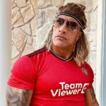 David Beckham Instagram - And the winner is @therock 🎃 looking good man I know what I’m going as next year 💪🏼 😃