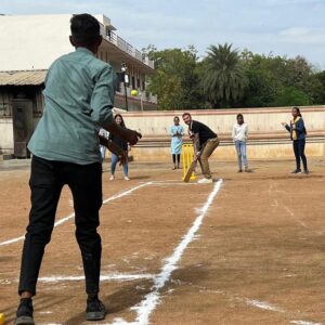 David Beckham Instagram - An incredibly special few days with @unicef here in Gujarat 🇮🇳 It’s a great privilege to see first-hand the work Unicef is doing on the ground to support children and their families. The energy and innovation I have seen here has been so inspiring and I loved hearing the children’s stories and their hopes and dreams for the future. When we empower young people, we see the change they can bring to their communities. @unicefindia 💙