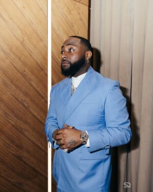 Davido Instagram - The details are TIMELESS ⏳