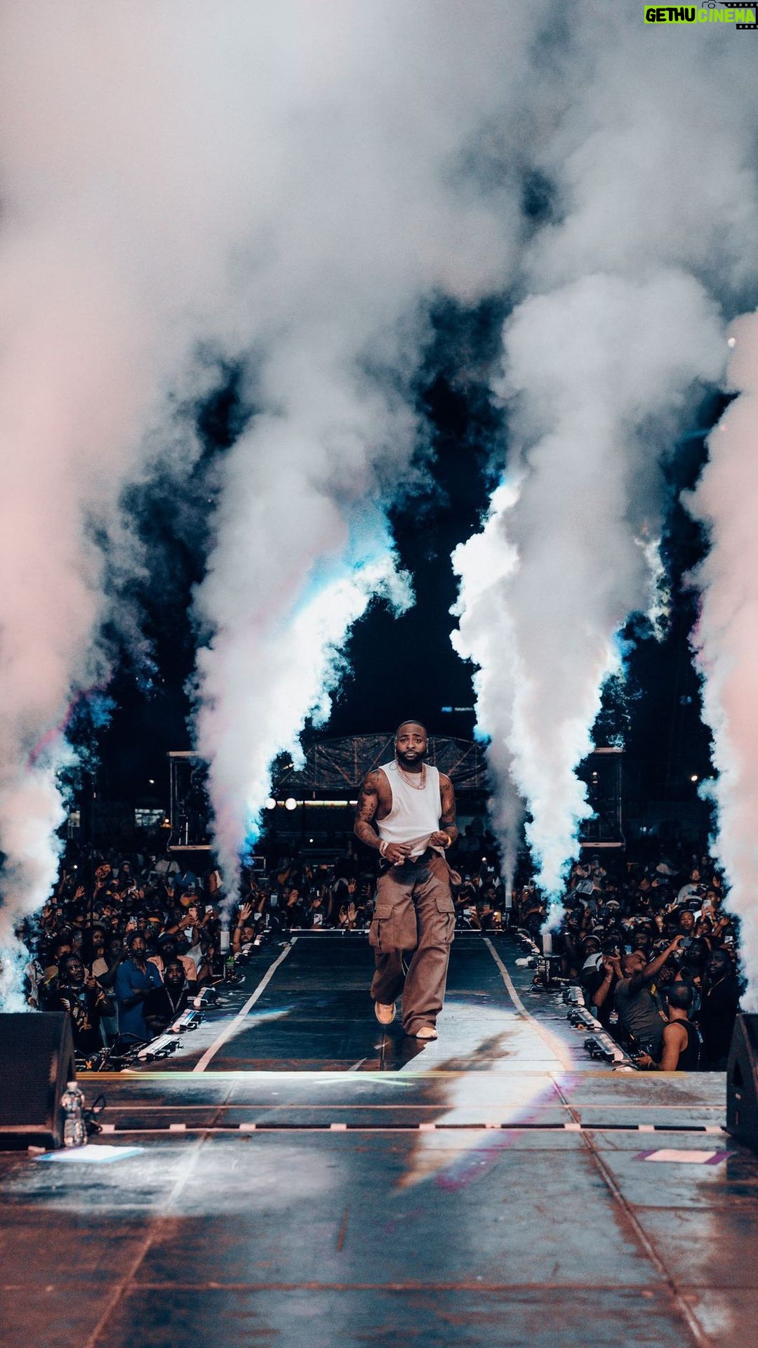 Davido Instagram - EUROPE! Who’s ready for a TIMELESS set of shows? I need all your energy ⏳ Tix in bio