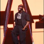 Davido Instagram - Yo DC! I’m blown away! Y’all showed up in your thousands and packed the arena out! I have the best fans in the world! Thank you for showing up and showing out! Next stop Houston! Timeless Tour! See you soon!!! Washington D.C.