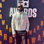 Davido Instagram - 5 years ago today i graced this same stage with a speech exporting the culture . Today , We are the culture ! Thank you so much @bet @betawards ❤️⏳ , 🌍 Catch y’all on tour in a few days ! Los Angeles, California