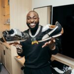 Davido Instagram - Thank you to @puma & @fentybeauty for sending me these classic shoes 👟🔥 @badgalriri never misses #FENTYXPUMA