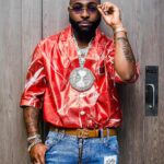 Davido Instagram - I CANT BE FUCKED WITH 🤯😈⏳🌎😍✌️ Lagos, Nigeria