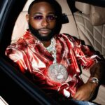 Davido Instagram - I CANT BE FUCKED WITH 🤯😈⏳🌎😍✌️ Lagos, Nigeria