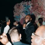 Davido Instagram - Let love rule ⏳🌎💨❤️ Hamptons, New York