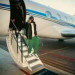 Davido Instagram - Why wake up and just decide to hop on a plane to go see the English champions on the day they win the league? Well, when you got family like @pumafootball , the question is why not? 😉 #pumafam Manchester, United Kingdom