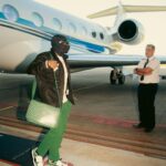 Davido Instagram - Why wake up and just decide to hop on a plane to go see the English champions on the day they win the league? Well, when you got family like @pumafootball , the question is why not? 😉 #pumafam Manchester, United Kingdom