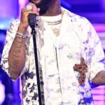 Davido Instagram - Performed on the Tonight Show last night and we made them FEEL it⏳ thanks for having me @fallontonight The Tonight Show Starring Jimmy Fallon