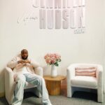 Davido Instagram - Thank you to the @jenniferhudsonshow for having me come perform and tell you what I’m all about ⏳ 📸: @tosinmosi
