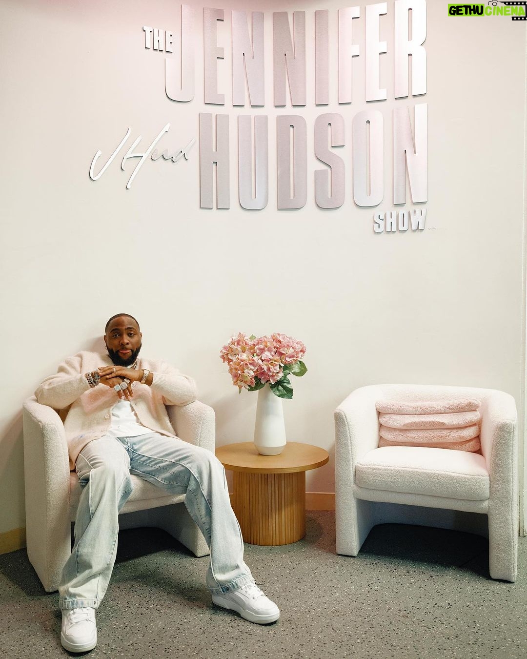 Davido Instagram - Thank you to the @jenniferhudsonshow for having me come perform and tell you what I’m all about ⏳ 📸: @tosinmosi