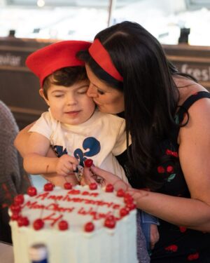 Dawn McCoy Instagram - Who loves French food 🥖🇫🇷 and is 4 years old today??

My pal Waylon! 

He is tougher than nails and sweeter than crème brûlée, and he lights up my — and many other people’s — life. 

That he’s here at all is both a miracle and a blessing to the world. 

Santé! to his first 4, and to many, many more!

(I just posted a birthday update on his GoFundMe. Just click the link in my bio to read it.)

📷: @irik
