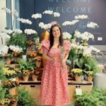 Dawn McCoy Instagram - I got a special sneak press preview of the gorgeous new @gelsonsmarkets at @west.edge in West LA - and, y’all… It’s not just a grocery…it’s an EXPERIENCE! We were treated to a sushi & wine (+ comfort food) tasting at their beautiful bar - and as I sat there taking in the delicious food and wonderful wine flight (@duckhornwine Cabernet was my FAVE, thank you very much!🍷)… I couldn’t help but think what a perfect place this is to shop, work while you dine and meet friends and business peers. Gelson’s has not only opened a market here - but a community. And it’s NOW OPEN! Check it out - and, as always - please let me know if you do.🩵 #Gelsons #DineAndDishWithDawn West Edge