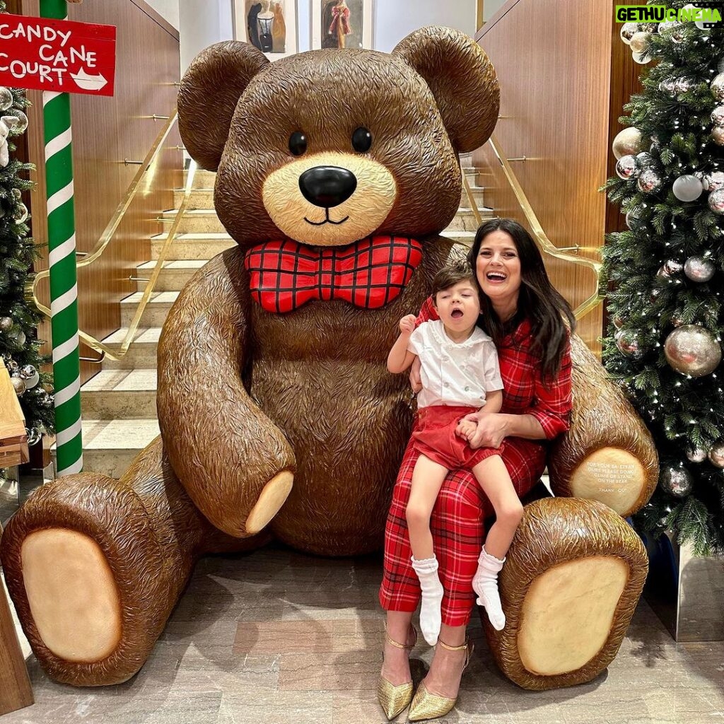 Dawn McCoy Instagram - Christmas traditions are everything. So grateful for family… Good friends who not only show up but DELIGHT… And long, leisurely afternoons spent at Neiman Marcus with Santa, giant teddy bears, champagne and chicken salad with orange soufflé. The older I get… the more valuable the old traditions and memories become. Thank you Waylon, Mom, @kateswaildesigns & Nadalea for making a special day even more special somehow. Love y’all.❤️🎄 Neiman Marcus Downtown