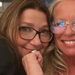 Deana Carter Instagram - This bunch is trouble & having a ball! 💞❤️💞❤️ We love getting some QT with @matracaberg & @jeff_hanna_ngdb SO much love! #palmcoastsongwriterfestival Delfinos Fine Italian Restaurant