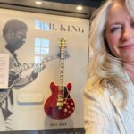 Deana Carter Instagram - Amazing place @songbirdsfoundation in #Chattanooga… in great company with all these amazing artist archives & history! ❤️💕❤️💕❤️💕❤️ @lorettalynnofficial @bbkingofficial @officialroyorbison Songbirds Foundation