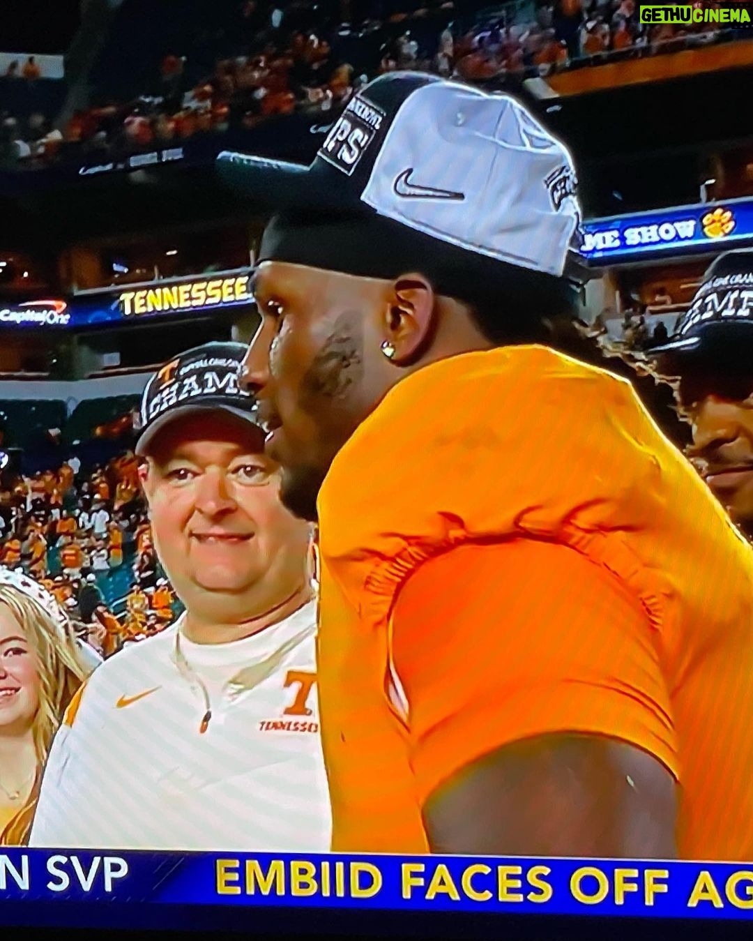 Deana Carter Instagram - GO VOLS!!! 🍊🙌🏻🍊🙌🏻🍊🙌🏻🍊 So proud of my team this year!! #volnation #OrangeBowlChamps #tennesseevolunteers
