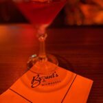 Deana Carter Instagram - Excited about our #Mikwaukee #ComingHomeForChristmas Tour & enjoying the city! Thanks Bryant's Lounge @ Five O'Clock Steakhouse & Potawanomi Casino Milwaukee,wi for a FAB, pre-show evening!! #cominghomeforchristmastour2022 #philvassar