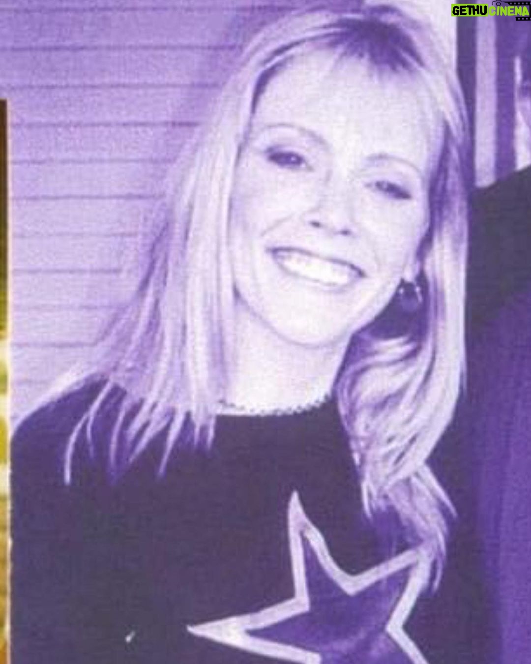 Deana Carter Instagram - Lifting up a Heavenly Birthday wish today to my friend Susan.❤️ All of the seasons of our lives are beautiful and so are those we share them with. 💫