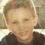 Deana Carter Instagram - HAPPY 19th BIRTHDAY to my Hayes!! 🥳🎉🎂🥳🎉🎂🥳SUCH a Blessing & WOW my life changed for the better when I held you in my arms! You’re my treasure. Go out & CELEBRATE the last year as a teen AND a full blown adult! A special year indeed. I love you!! ❤️ @hayes_hicky