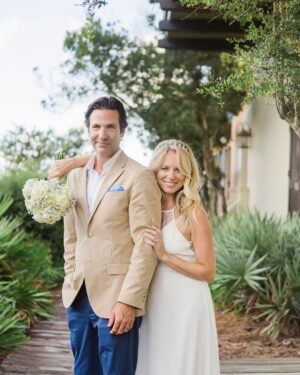 Deana Carter Instagram - FIVE years ago today I married the Love of my life! Happy Anniversary, @jmmcphail ❤️🥂 I love you! Tonight we celebrate on stage! 🎶 🎸 🎤 💖 #davenportIA @rhythmcitycasino