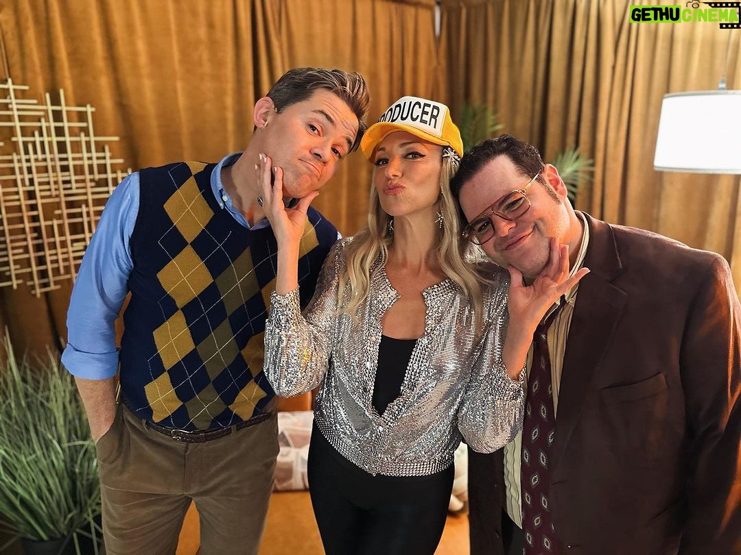 Debbie Gibson - 16.4K Likes - So this just happened! ❤️
It wasn’t Only in My Dreams that the incomparable @joshgad and @andrewrannells welcomed me to Schlimmer !
A big thank you to the incredible team at @gutenbergbway who rolled out the red carpet on this magical Saturday night on Broadway 🎭
#guttenberg #broadway #nyc