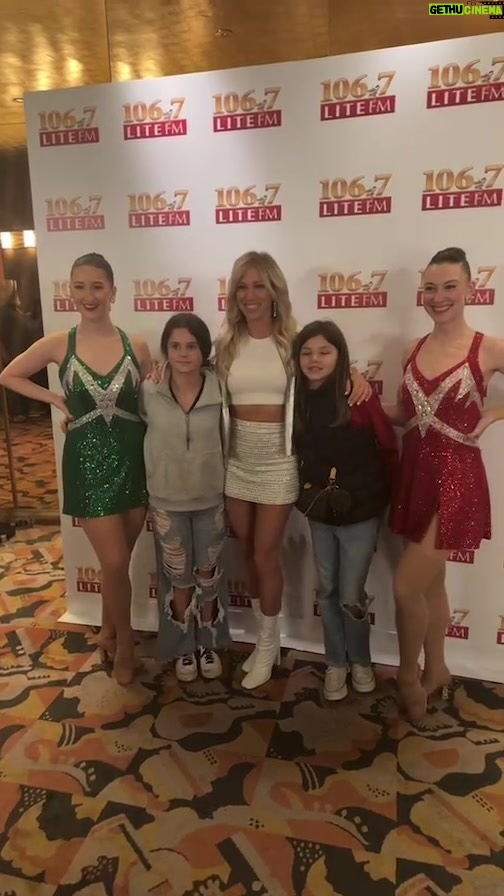 Debbie Gibson Instagram - What an amazing meet and greet with our @1067litefm contest winners at @radiocitymusichall with @therockettes ! The NY energy and accents were off the chain ❤️ I would love to meet YOU and we can do that at these upcoming shows. See my stories for like to Mingle n Jingle with me ! #radiocity #1067litefmchristmas #music #joy