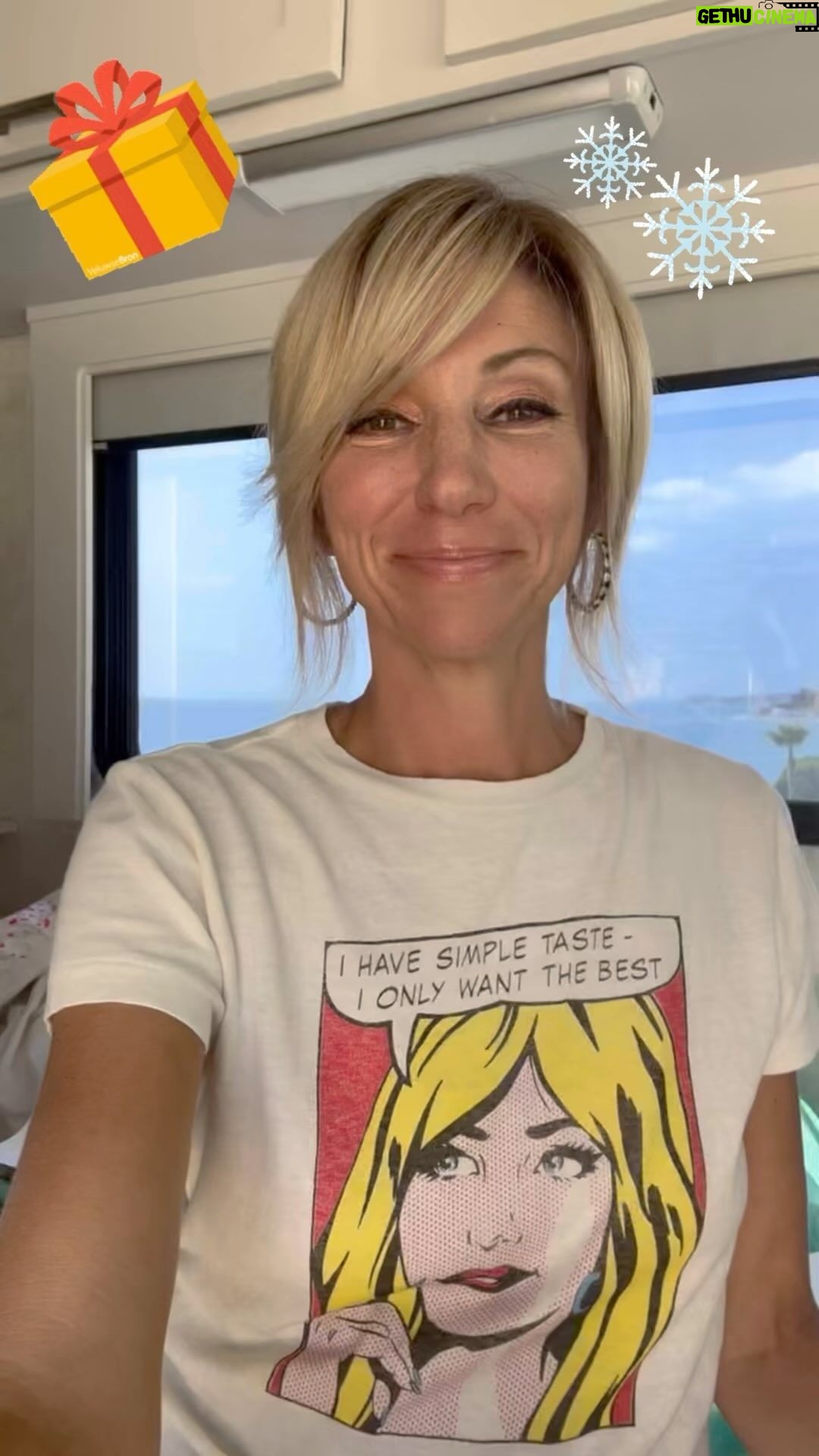 Debbie Gibson Instagram - Are you a fan of the beautiful and talented @debbiegibson? So are we! š¶ā¤ļø Debbie is a long time supporter of Beagle Freedom Project. She and her amazing fans have donated SIGNED CDs to our White Tails Online Auction which is going on NOW! We have home goods, beauty products, fashion, art, and plenty more. Please click the link in our bio to registerā you donāt want to miss this! š¤ š¶ #beaglefreedomproject #bfp #beaglefreedom #debbiegibson #debheads #freethebeagles #openthecages #endanimaltesting #endanimalcruelty