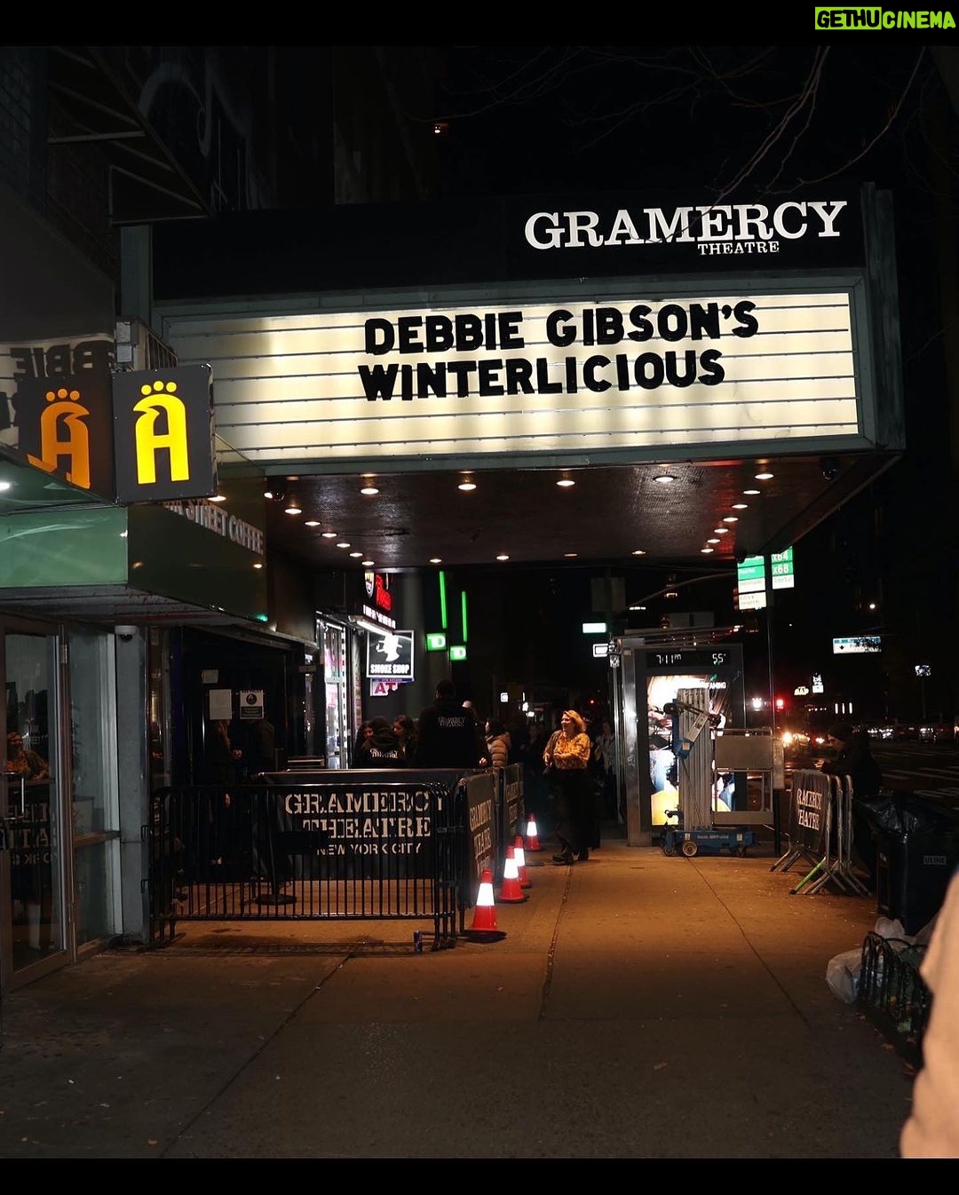 Debbie Gibson Instagram - NYC you showed UP! π€βοΈπΈ 3 Nights ! Swipe for all the fun π΅ 36 years and counting and you lined up around the block in the cold and reached for my hand like it was 1989, but we communed as the vital vibrant people weβve evolved into in the here and now and I am beyond grateful ! MANY posts to come of all of my incredible onstage team, friends, and fam but this one is for the audience! ππ²π Also a big thank you to @livenation for taking such incredible care of your indie touring artists. More on that to come too. But your generosity is not wasted on me β¦ appreciation and respect π€πΌ Photos by @jpphotography09 πΈ Addtl pix by Aunt Linda, Uncle Carl, and what an exquisite pic why my sis @william.adams7 ! #show #nyc #holiday #fans #family The Gramercy Theatre