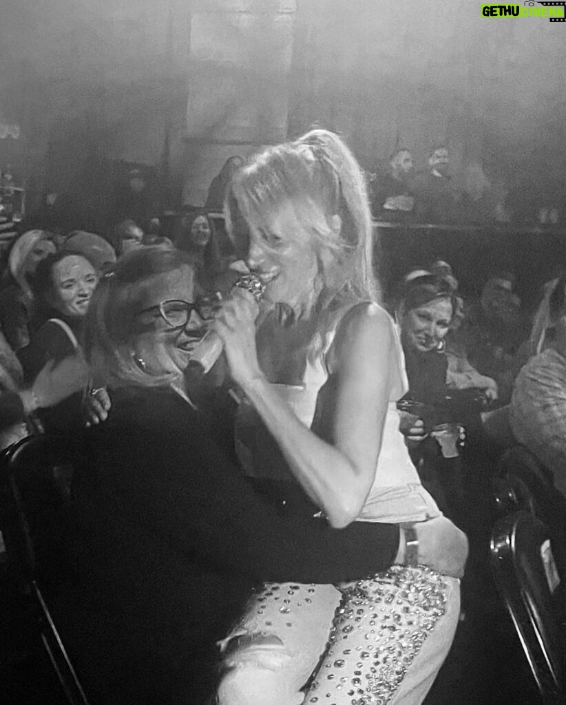 Debbie Gibson Instagram - NYC you showed UP! 🤍❄️🍸 3 Nights ! Swipe for all the fun 🎵 36 years and counting and you lined up around the block in the cold and reached for my hand like it was 1989, but we communed as the vital vibrant people we’ve evolved into in the here and now and I am beyond grateful ! MANY posts to come of all of my incredible onstage team, friends, and fam but this one is for the audience! 💎🌲🕎 Also a big thank you to @livenation for taking such incredible care of your indie touring artists. More on that to come too. But your generosity is not wasted on me … appreciation and respect 🤘🏼 Photos by @jpphotography09 📸 Addtl pix by Aunt Linda, Uncle Carl, and what an exquisite pic why my sis @william.adams7 ! #show #nyc #holiday #fans #family The Gramercy Theatre