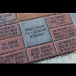 Debbie Gibson Instagram - What an incredible moment winning $81,000 for The Actors Fund Home in NJ where my late great Mama Diane lived out her final year ! 🤍 🍸 See link in stories to donate ! 🎭 1 - With Jordan Strohl Executive Director of @alifeinthearts 2- Memorial bricks so generously donated by my @diamonddebheads and #prouddebheads and @rubixkubeband 3 - La Familia !!! Aunt Linda, Uncle Carl, and Denise representing Karen and Michele and the whole fam 4 - With heir to Diane’s throne, friend,Manager, and spiritual sister @heathermooreny 5 - A moment with Mom 6 - Jordan and Denise and I sharing a laugh 7 - My knowledge of @taylorswift contributing to the win with #JaneKrakowski and @randyjackson 8 - Peek a Boo ! Photos by : @emilylouickphotography @foxtv @namethattunefox New Jersey