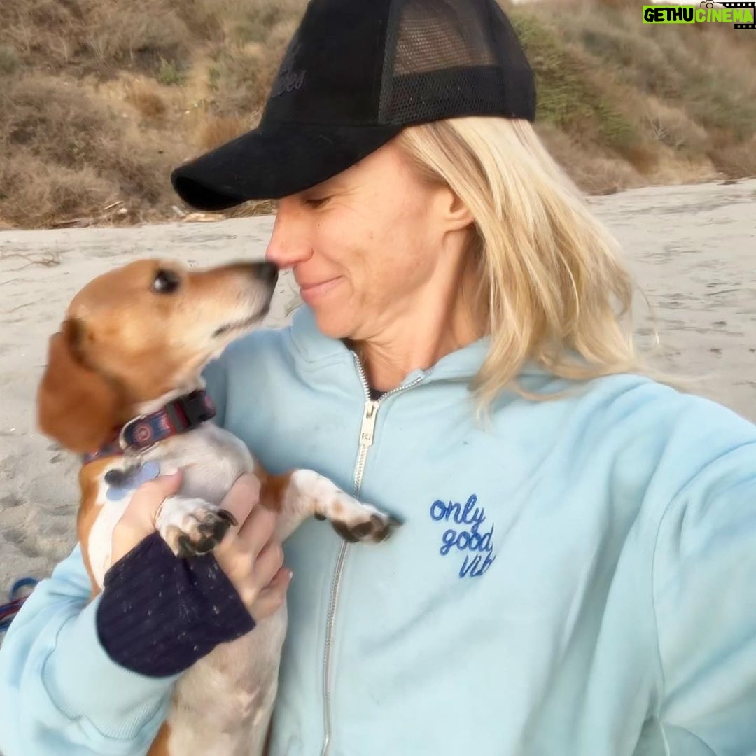 Debbie Gibson - 8.1K Likes - And then there were 2 …
❤️🐶 ❤️🐶
I had this beach scenario planned for our pack of 3 🐶 🌈coming up and I’m not gonna woulda coulda shoulda cuz the Universe has plans so far beyond what we can comprehend and those hindsight 20/20 glasses are apparently sold out. But we have been bonding and processing as a pack. As a family.
I’m so happy to have this moment to breathe and to feel everything because each loss we go through brings back previous loss in my experience.
I’m very serene, just introspective and taking stock of what and who is important in my life. I’m very intentional with my love and energy which always feels authentic. Extra vulnerable but, I wouldn’t have it any other way.
If you love hard , you’re gonna feel loss hard. And funny enough , in the wake of so much loss in the past couple of years I can only foresee loving even harder.
Tomorrow is 35 Years of Lost in Your Eyes. I don’t have any fancy post prepared as things have been kinda wild and I do my social media stuff myself. Just plan to talk to you all visually or through words. The music and how you’ve all embraced it says it ALL !!!
I look forward to sharing your stories and posts and please invite me to collab. Maybe one will strike my fancy !
G’night everyone 🤍
#beach #dog #dogmom #dachshundsofinstagram
PS Thank you @lecafedelaplagemalibu for my amazing hoodie ! 🩵