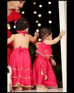 Debina Bonnerjee Instagram - When the whole family is in town it’s indeed a very Happy Diwali ✨❤️ Wishing you all love, light and happiness always 🥰 . . Debina wearing @aachho Gurmeet wearing @saundhindia Babies wearing @monkandmei @meizuluxury . . #HappyDiwali #Family #BetterTogether