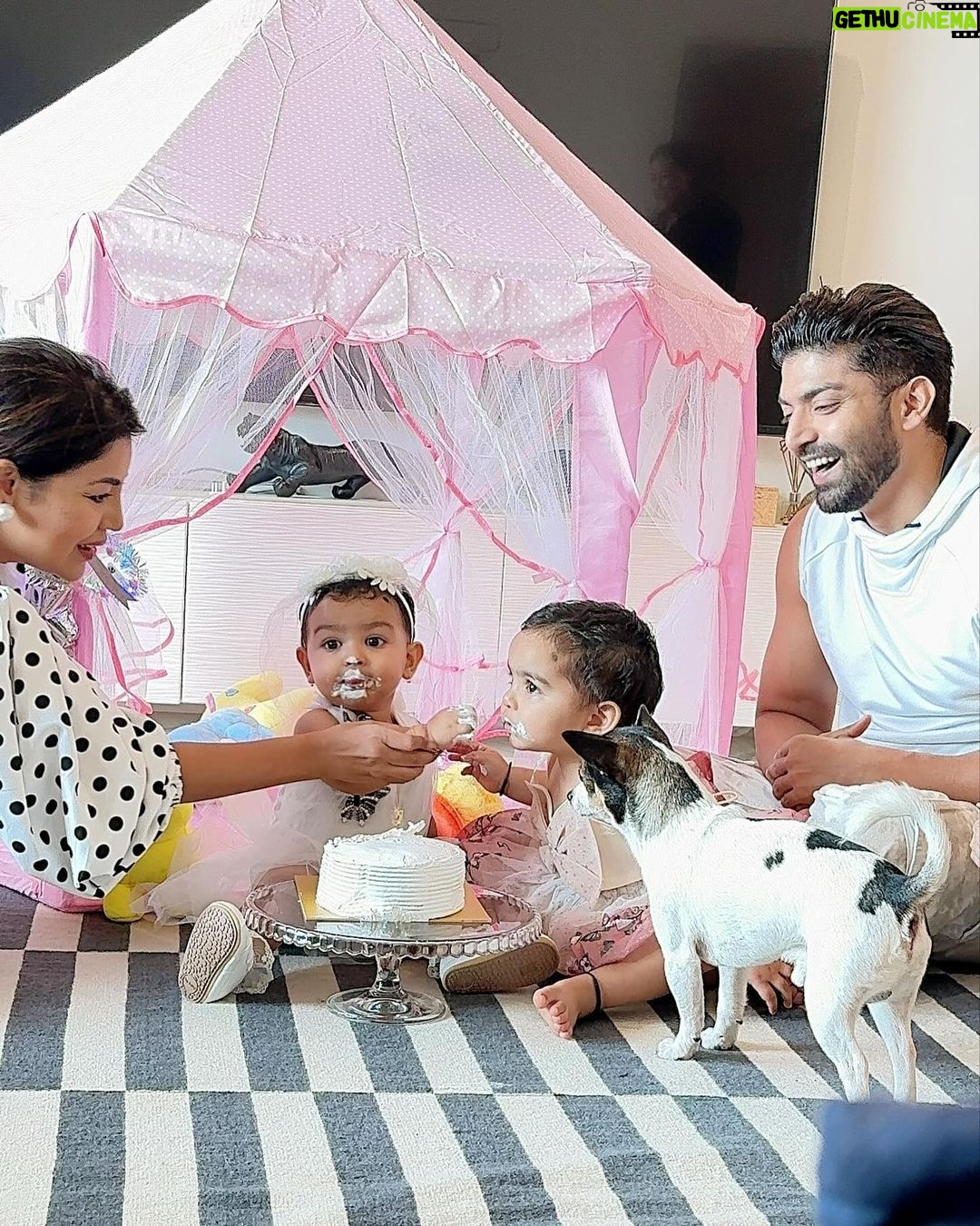 Debina Bonnerjee Instagram - Our little miracle is one today 🥹🫠❤️❤️❤️ Happy Birthday my @divishaadiva you complete us 🧿 . My Outfit : @belavous Divisha’s Outfit : @shilpsaxena . . . . #DivishaTurnsOne #HappyBirthday