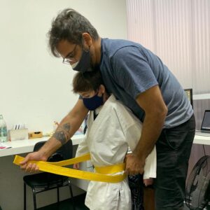 Deborah Colker Instagram - Hoje é dia de agradecer! Por mais um ano de vida e por todos que amo tão intensamente - meus netos Theo, Alice, Rafael e Lis, que trouxeram um significado maior pra minha existência, meus filhos Clara e Miguel, meu marido Toni, meu parceiro de vida e trabalho João Elias,  meu genro Peu, pai de Theo e Lis, minha nora a querida portuguesa Maria, meus irmãos Flávio e Marcelo, minhas cunhadas Tia Andreia e Adoreia, Bento, filho de Toni, sobrinhos, tantos amigos especiais que participam das minhas dores e alegrias, e tantos, tantos bailarinos que transformam a minha vida em dança❤️

E que venha a Cura, a Cura de tudo!