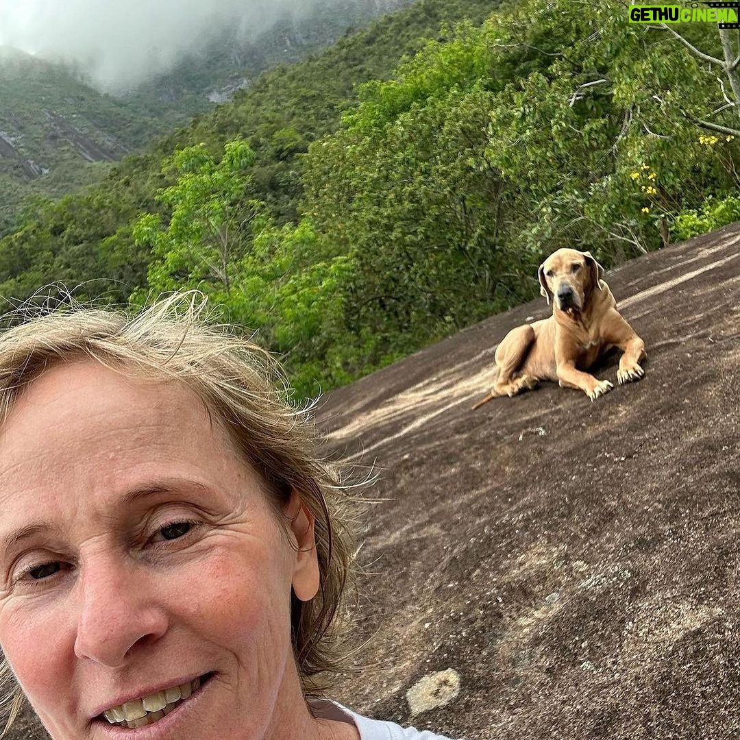 Deborah Colker Instagram - Um respiro nos meus dias💛